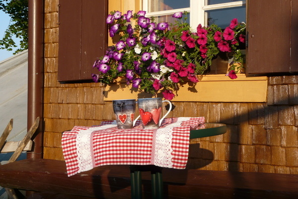 Sitzm�glichkeit in der Abendsonne