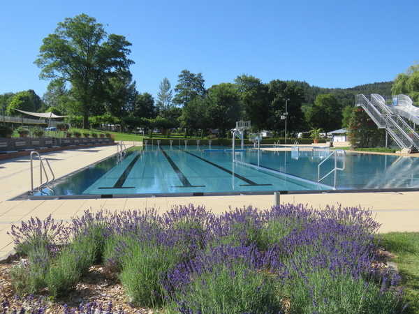 Seelbacher Familienbad Copyright: (Mit freundlicher Genehmigung der Stadt Seelbach)