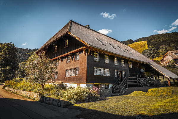 Das verborgene Portrait des großen Winterhalters - Outdoor-Escape-Erlebnis mit dem Fahrrad im Bernauer Hochtal. Bildnachweis: Mit freundlicher Genehmigung von Berggeheimnis Das verborgene Portrait des großen Winterhalters - Outdoor-Escape-Erlebnis mit dem Fahrrad im Bernauer Hochtal. Bildnachweis: Mit freundlicher Genehmigung von Berggeheimnis