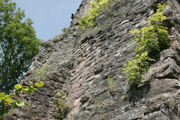 Burgruine Sterneck Copyright: (Mit freundlicher Genehmigung der Loburg Information)